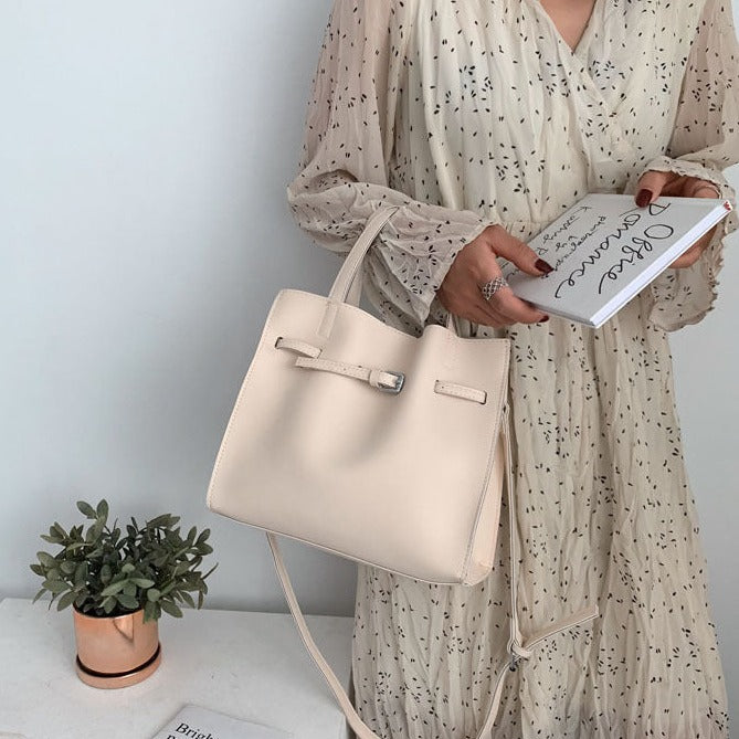 Bolsa Vivienne Couro